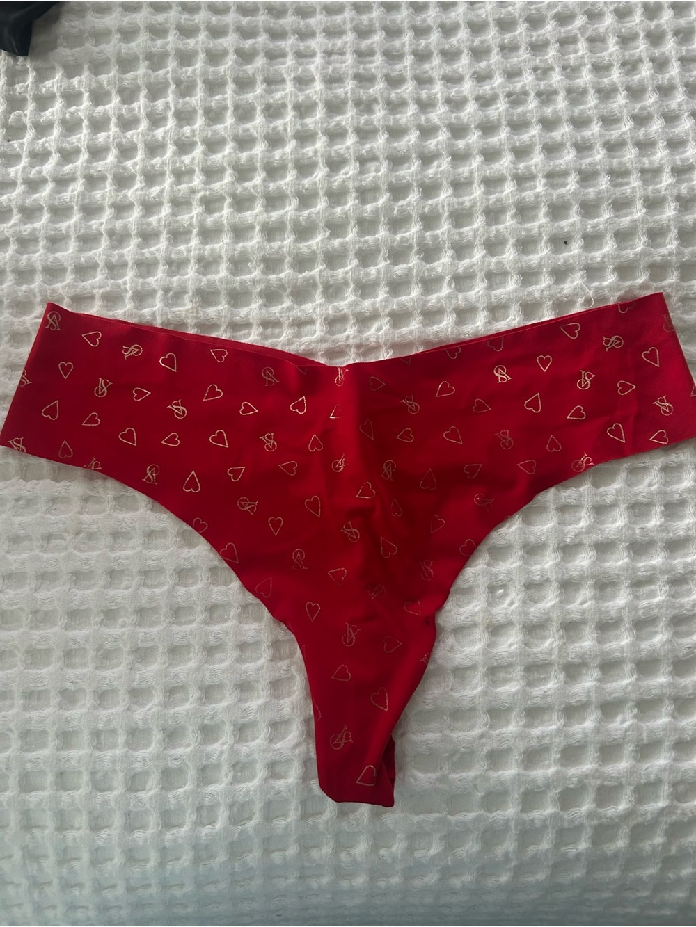 ❤️ NWOT VS Victoria’s Secret Sz XL Red Heart Foil Print Seamless Thong Panties